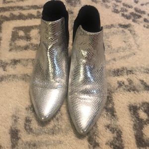 TOPSHOP metallic silver snakeskin booties